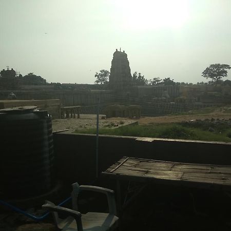 Mayuram Homestay Hampi Exteriör bild