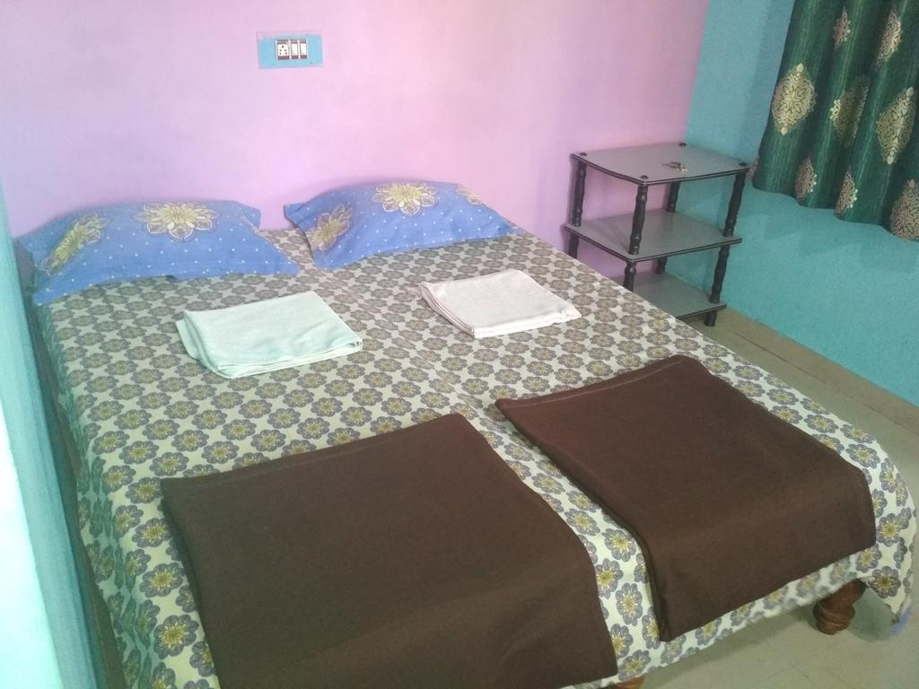 Mayuram Homestay Hampi Exteriör bild